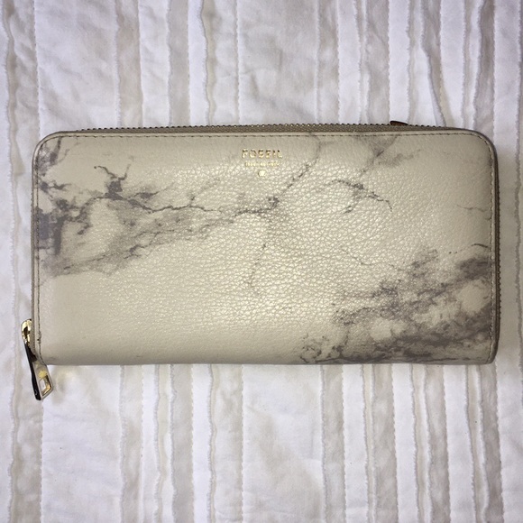 Fossil Handbags - Marble Leather Fossil Wallet